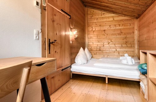 Damuels House | Haus Haemmerle mit Ski in - Ski out