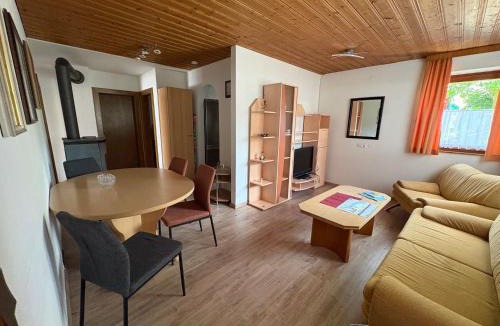Gatschach Apartment | Haus im Garten