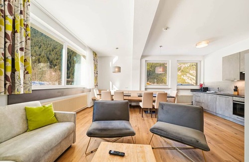 Toesens Apartment | Haus Mex - Groupaccomodation near Serfaus Fiss Ladis Ischgl