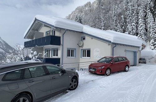 Dalaas Apartment | Haus Röcken - Apartment 4 bedrooms, large living/dining area