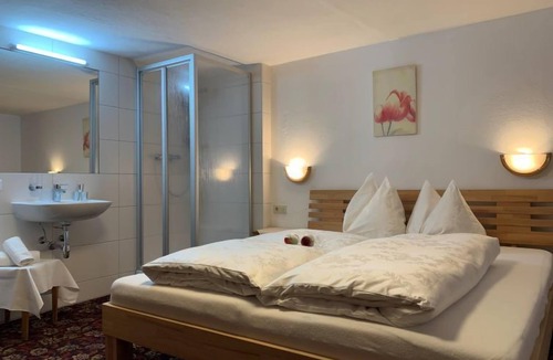 Laengenfeld House | Helena by Interhome