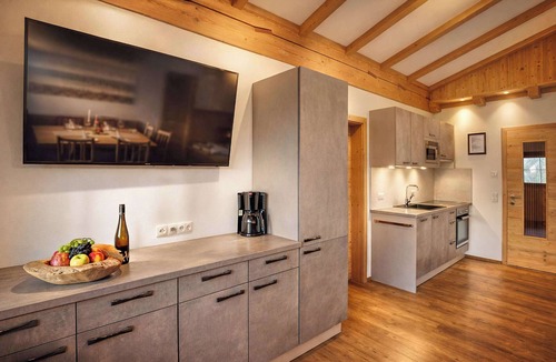 Ramsau im Zillertal Apartment | HOCHEBEN – Balcony & Private Sauna