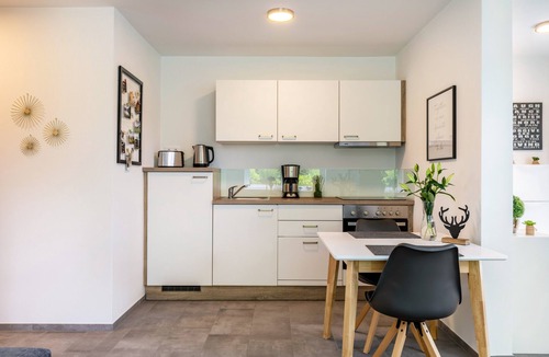 Langen bei Bregenz Apartment | Holiday Apartment 'Ländle Lodge' with Garden and Wi-Fi