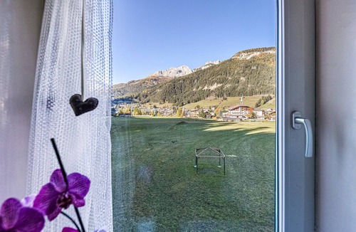 Pozza di Fassa Apartment | Holiday Apartment "Ciasa Tach" with Mountain View, Balcony & Wi-Fi