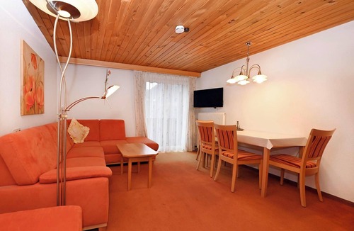 Tschagguns Apartment | Holiday Apartment Ausblick – Spacious Family Retreat with Mountain Panorama for