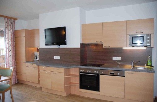 Am Feuersang Apartment | Holiday apartment with balcony