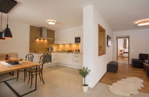 Hopfgarten Markt House | Holiday apartment with modern furnishing and a shared garden, in the Kitzbühel Alps