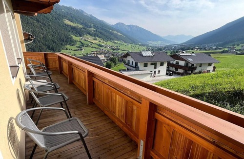Neustift Im Stubaital Apartment | Holiday apartment in Stubai with balcony