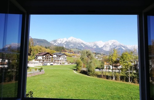 Soell House | Holiday flat in the centre of Söll with pool