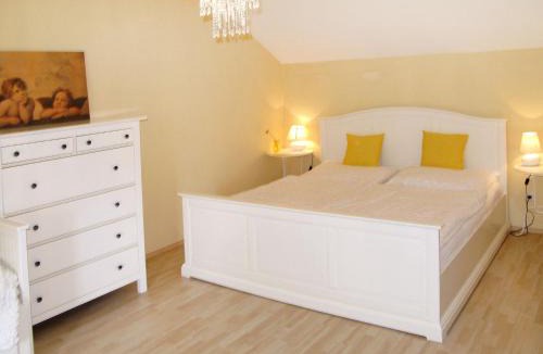 Morbisch am See House | Holiday Home Hofgasse-2 by Interhome