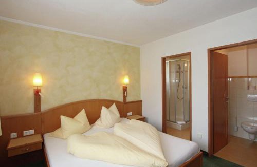 Stumm Apartment | Holiday home in Kaltenbach near ski lift