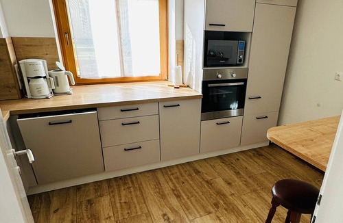 Stadl an der Mur House | Holiday Home 'Ma-inz.eu' with Mountain View, Private Terrace & Wi-Fi