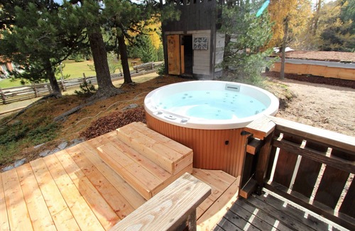 Turracher Hohe House | Holiday home on the Turracherhöhe with hot tub