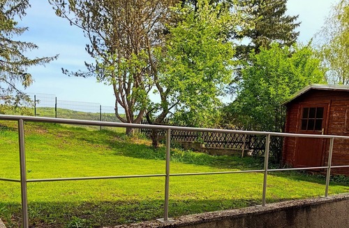 Sulz im Wienerwald House | Holiday Home 'Pure Nature Near the City' with Private Terrace, Garden & Wi-Fi