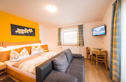 Sankt Martin am Tennengebirge House | Hotel Pension Barbara