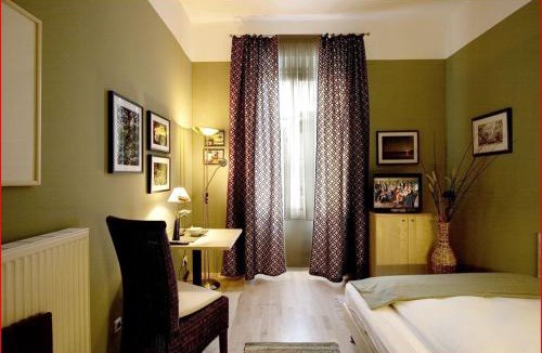 Sankt Valentin Hotel | Hotel Garni - Gasthof Pillgrab