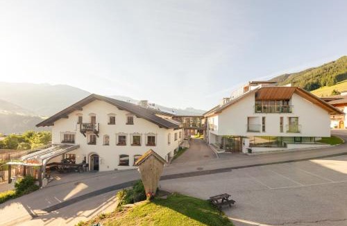 Schoenberg im Stubaital Hotel | Hotel Gasthof Handl