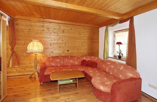 Oberkrimml Apartment | House in Krimml near Waterfalls & Hiking Trails