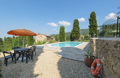 Cortona Villa | House only 4 km from Cortona, sleeps 12. Private pool, AC, Wi-Fi and small gym