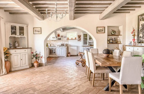 Montecchio House | House with private pool & air conditioning at 500 meter from village. Great view
