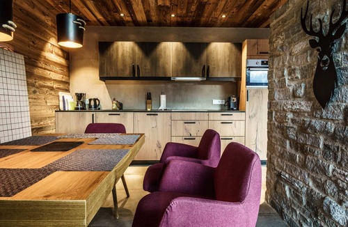 Soelden Ski Chalet | Hunting Chalet - The Peak Sölden