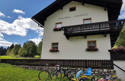 Sillian House | im Garten der Dolom - Erholung pur by Interhome