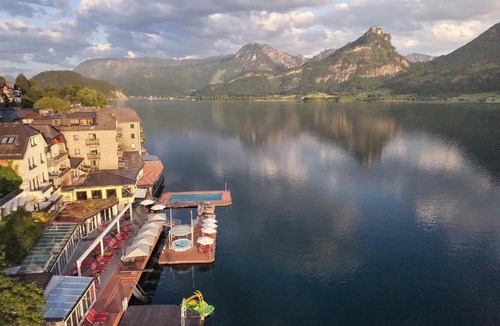 Sankt Wolfgang im Salzkammergut Hotel | Im Weissen Rössl am Wolfgangsee