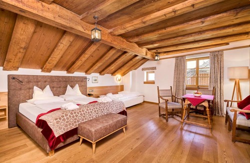 Sankt Wolfgang im Salzkammergut Hotel | Im Weissen Rössl am Wolfgangsee