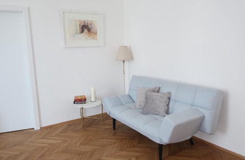 Matzleinsdorf Apartment | Imperial Apartment Vienna