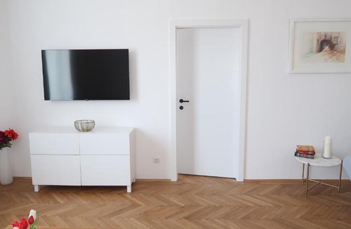Matzleinsdorf Apartment | Imperial Apartment Vienna