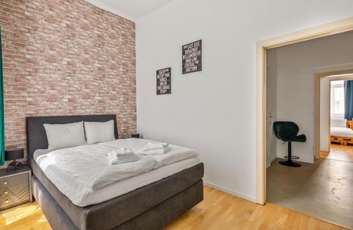 Rudolfsheim-Funfhaus Apartment | Industrial Soul Vienna - near center