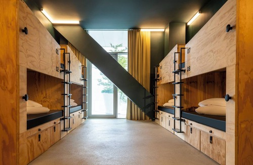 Rudolfsheim-Funfhaus Hostel | JO&JOE Vienna - Hostel