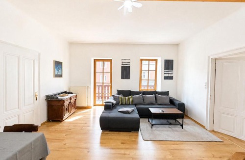 Bad Ischl Apartment | KAISERLICH WOHNEN zentral und am Fluss