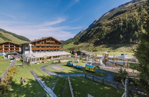 Hintertux Hotel | Kinder- & Gletscherhotel Hintertuxerhof