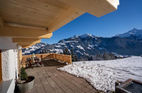 Hippach Apartment | Klette