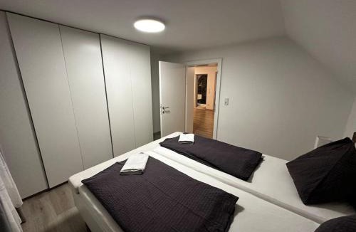 Itzling Apartment | Labis Room 2“