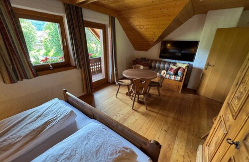 Untertschern Villa | Landhaus Finkenhof by Globalimmoservice