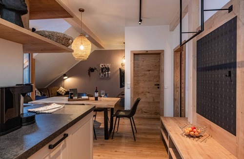 Tropolach Apartment | Landhaus Jenul - Holiday apartments Nassfeld in Carinthia