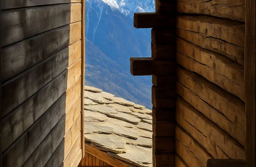Mase Ski Chalet | Les Mayens d'Adrien - The discreet luxury of an unspoilt Chalet in Val d'Hérens