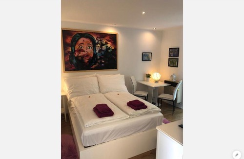 Riedenburg Apartment | lisa apartment
