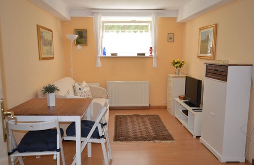 Elisabeth-Vorstadt Apartment | Living in a townhouse 2