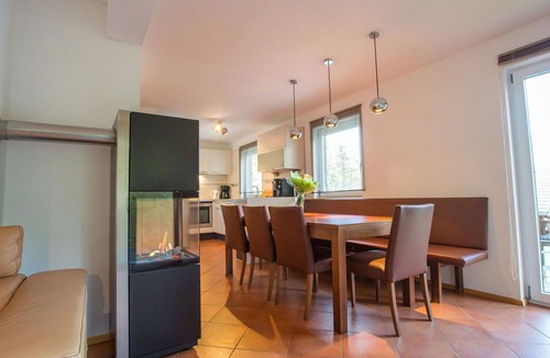 Annaberg im Lammertal House | Lovely apartment in villa for 6 guests with WIFI, pool, TV and terrace