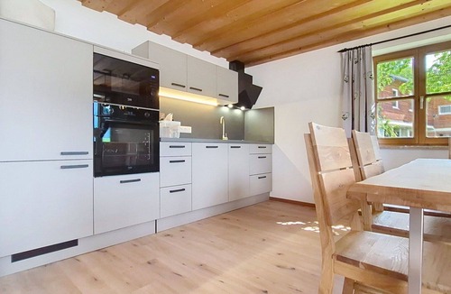 Sankt Veit im Pongau Apartment | Lovely apartment for 8 people with pets allowed