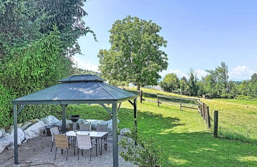 Augsdorf Apartment | Lovely apartment for 6 people with WIFI, TV and balcony