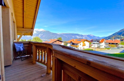 Außerweerberg Apartment | Lovely apartment for 8 guests with WIFI, TV and balcony