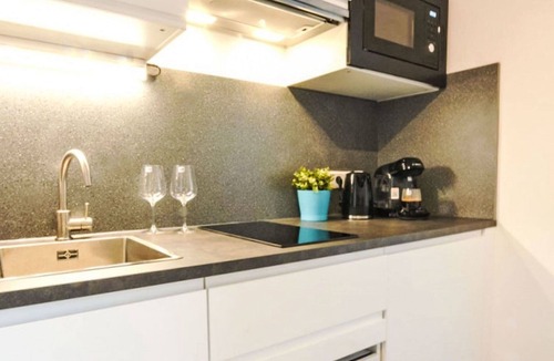 Sankt Urban Apartment | Lovely apartment for 4 guests with WIFI, pool, TV and balcony