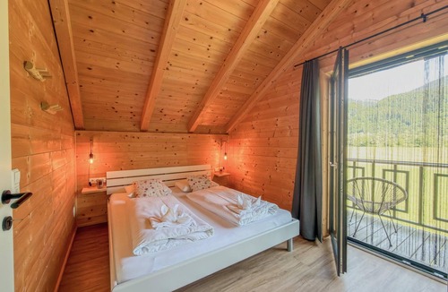 Jenig House | Lovely holiday home on park near ski resort