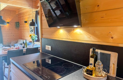 Jenig House | Lovely holiday home on park near ski resort