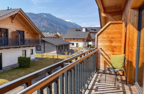 Jenig House | Lovely holiday home on park near ski resort