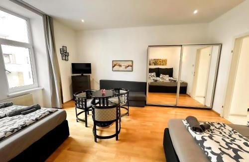 Brigittenau House | Lovely Rooms in Brigittenau Area MM10